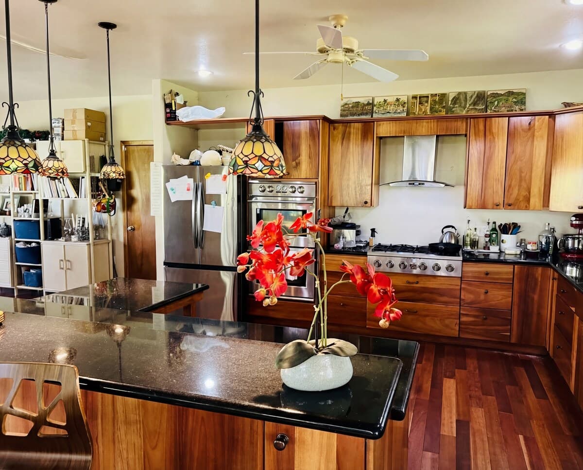 Home in Mountain View · ★5.0 · 1 bedroom · 1 bed · 1 shared bath - Photo 2