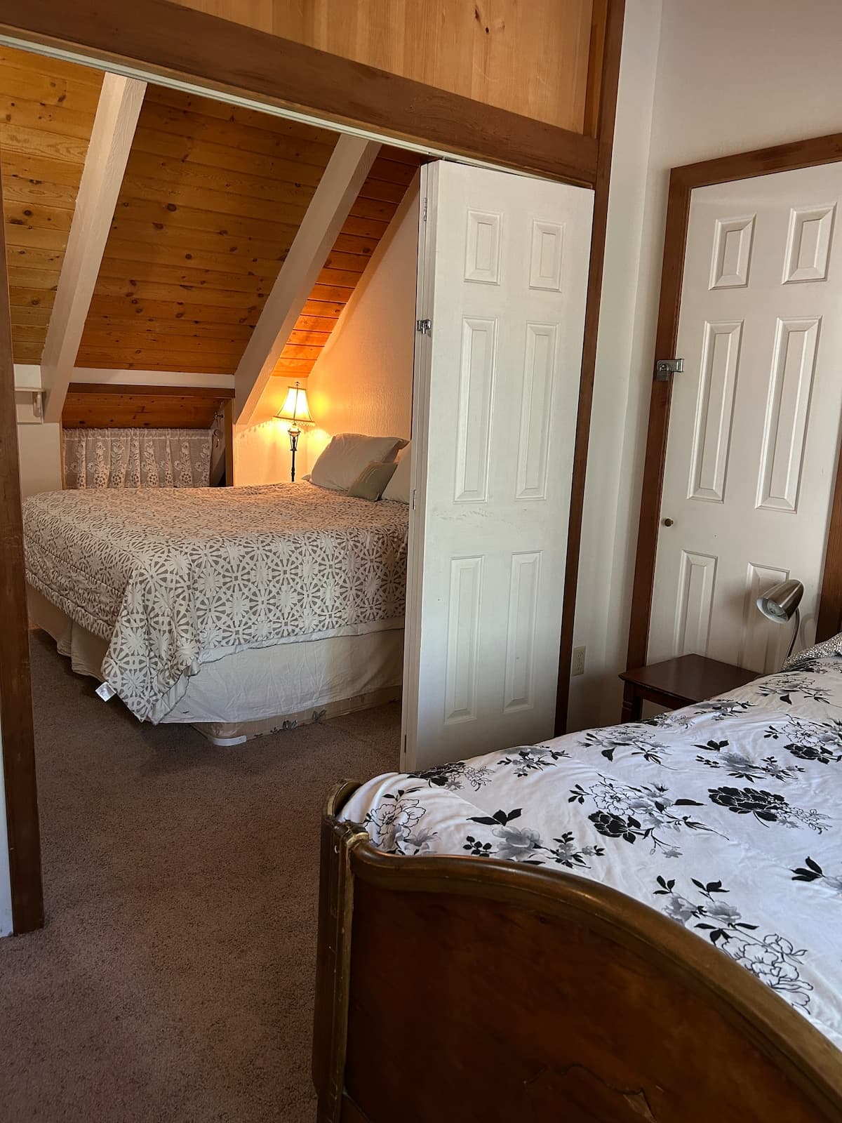 Mountain Home Near Skiing & Beach, Sleeps 8 - Photo 2
