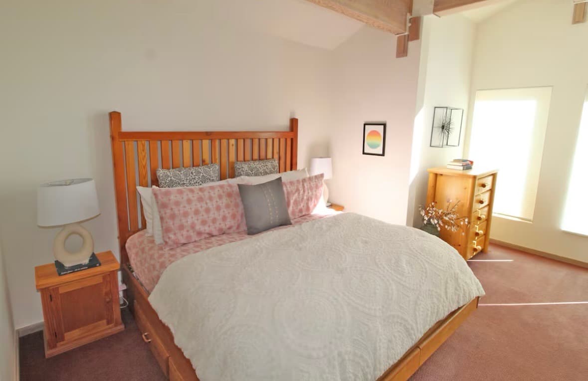 Tahoe Cabin w/ Hot Tub, Game Room & Beach Access - Photo 1