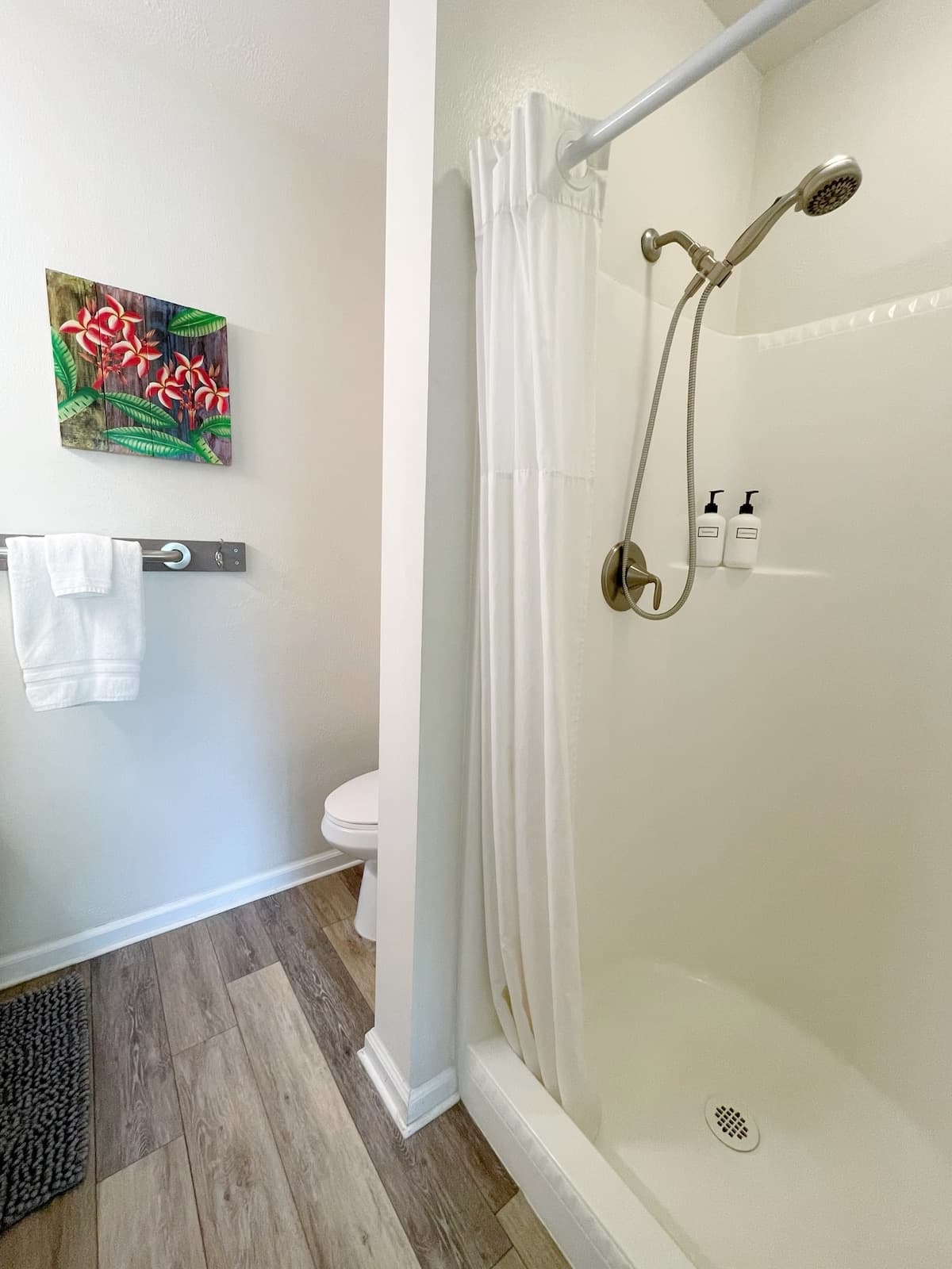 Condo in Kahuku · ★4.86 · 1 bedroom · 3 beds · 2 private baths - Photo 5