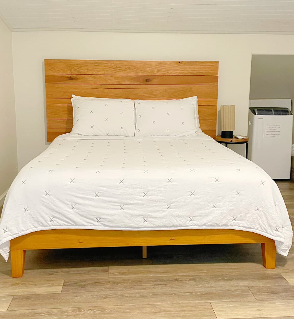 Condo in Kahuku · ★4.86 · 1 bedroom · 3 beds · 2 private baths - Photo 3