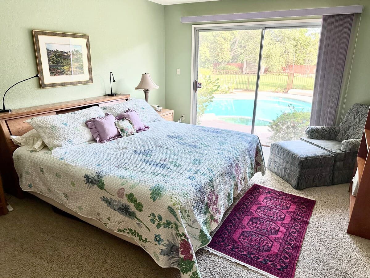 Ranch home with pool, creek & wildlife views - Photo 5