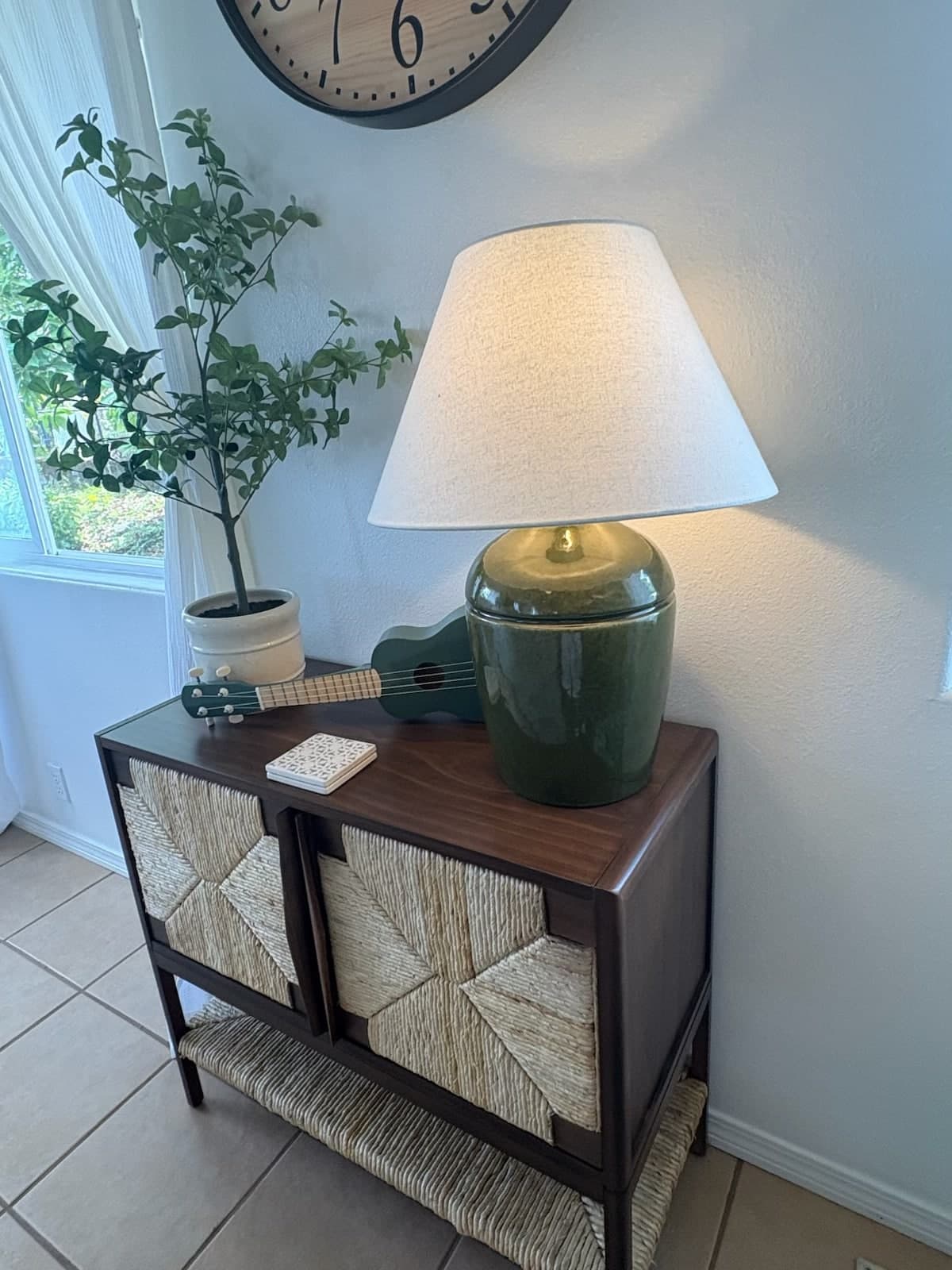 Home in Hilo · ★4.94 · 3 bedrooms · 5 beds · 2 private baths - Photo 3