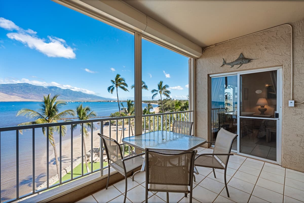 Amazing Remodeled Condo-Menehune Shores #609 - Photo 1