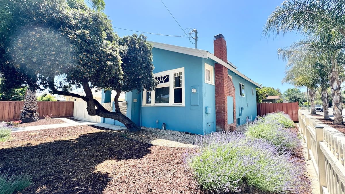 Charming Silicon Valley Bungalow, Private Yard - Photo 1