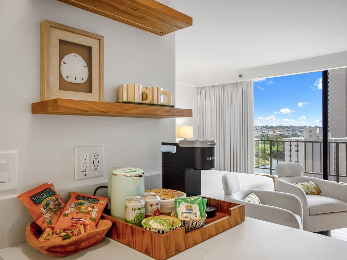 Hotel in Honolulu · ★4.87 · 1 bedroom · 1 bed · 1 private bath - Photo 4