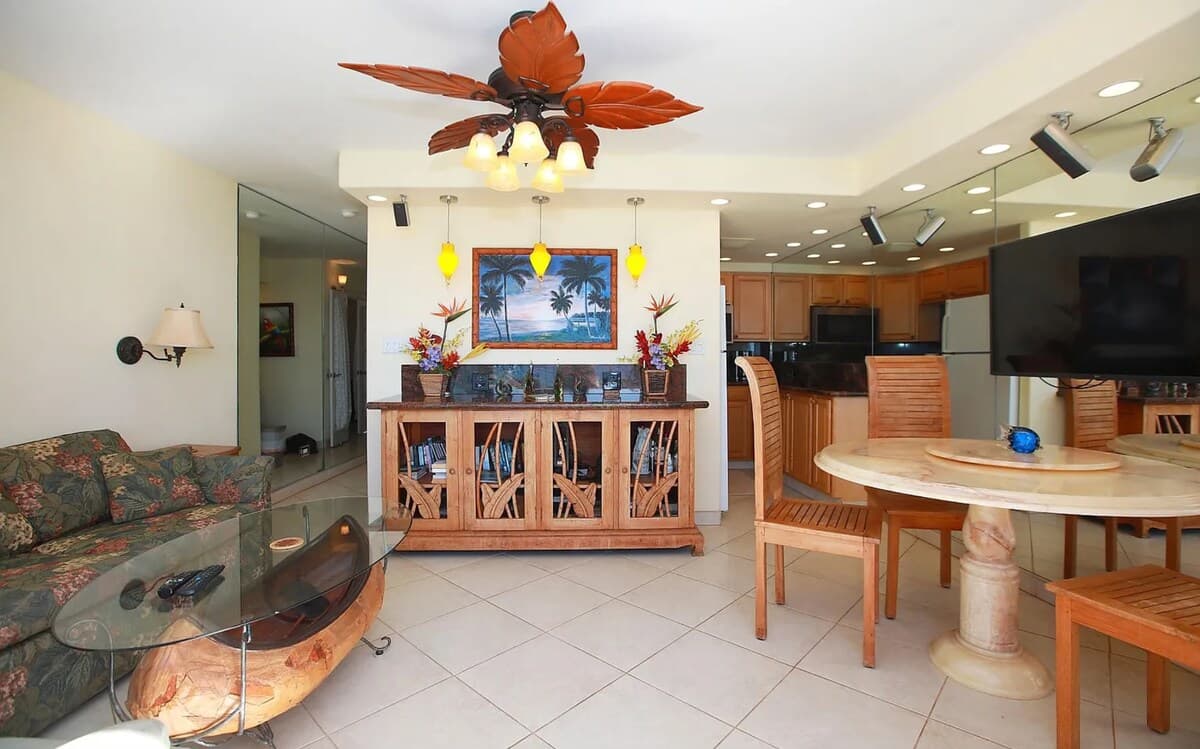 Oceanfront Gem | Sunsets + Lanai - Photo 4