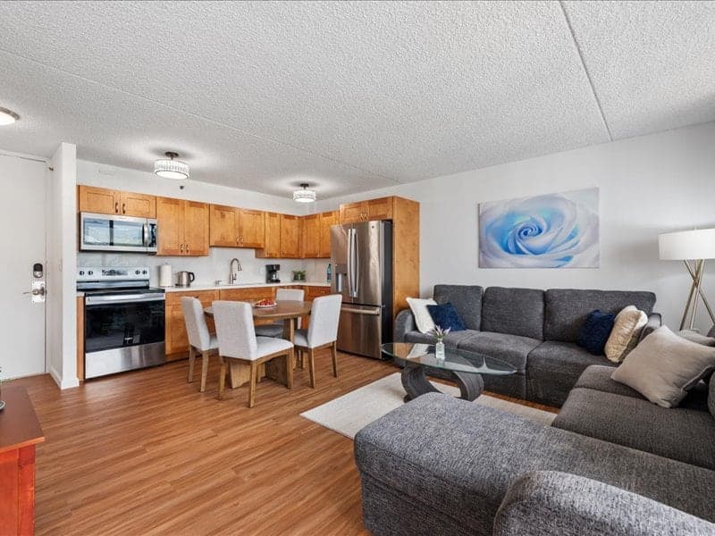 Hotel in Honolulu · ★4.85 · 1 bedroom · 3 beds · 1 private bath - Photo 5