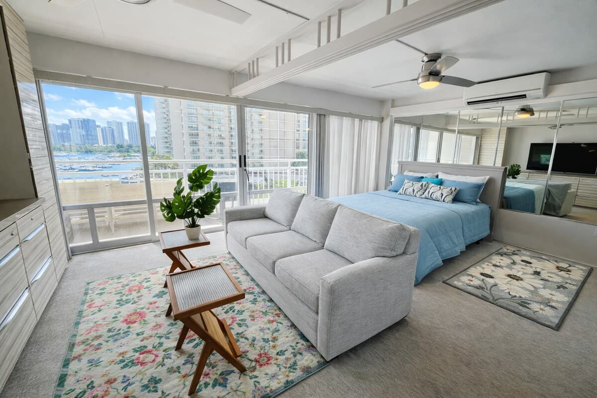 New! Sunset Harbor Retreat @ Ilikai - Photo 3