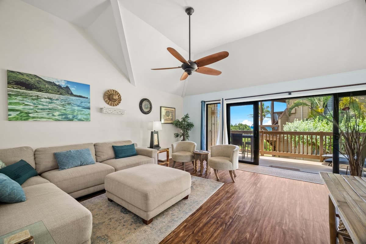 Secluded Beach Front Property - Photo 4