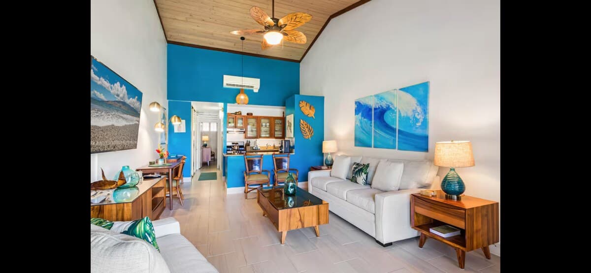 Home in Lahaina · ★4.93 · 1 bedroom · 3 beds · 1 bath - Photo 2