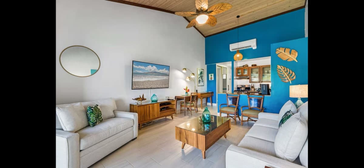 Home in Lahaina · ★4.93 · 1 bedroom · 3 beds · 1 bath - Photo 1