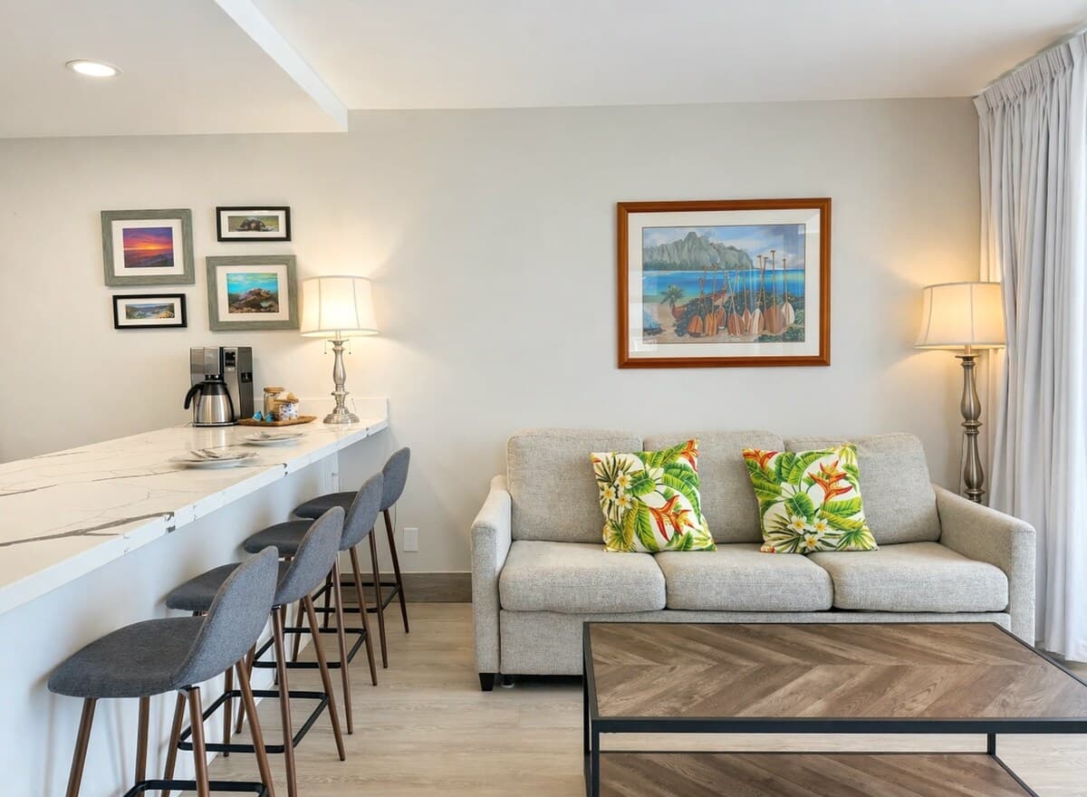 Condo in Honolulu · ★4.97 · 1 bedroom · 2 beds · 1 private bath - Photo 3