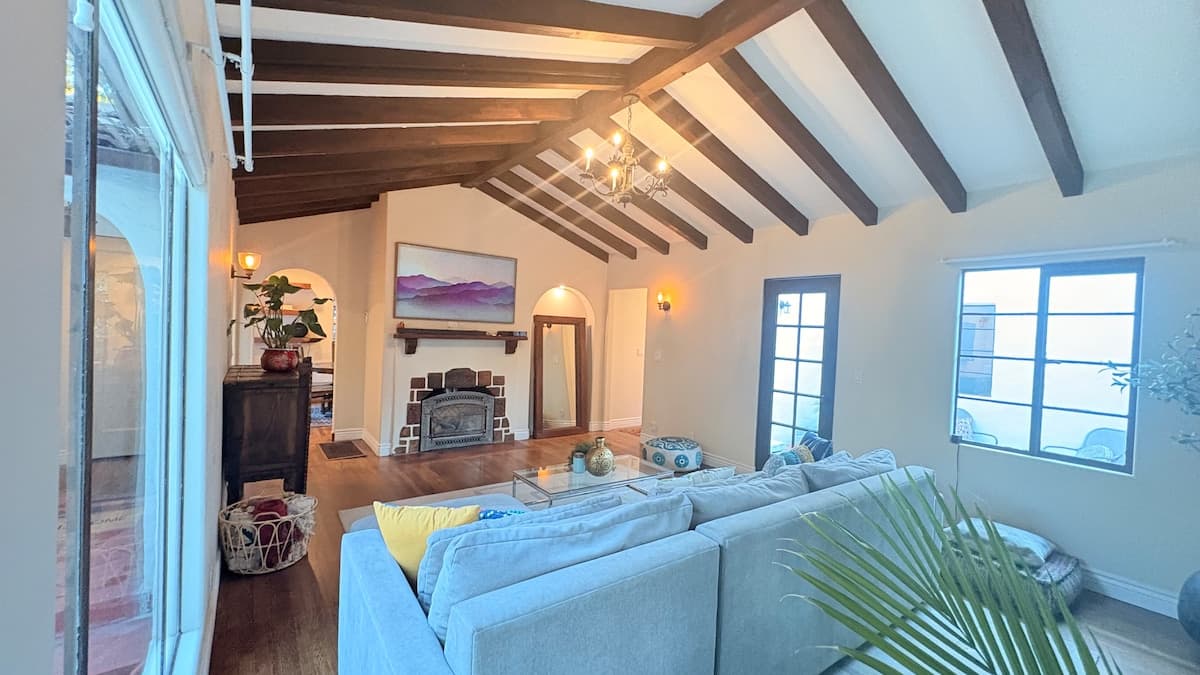 Spanish-Style Home Near Stanford, Patio - Photo 3