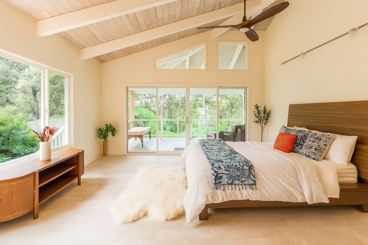 Home in Kailua-Kona · ★4.98 · 3 bedrooms · 6 beds · 2 private baths - Photo 1