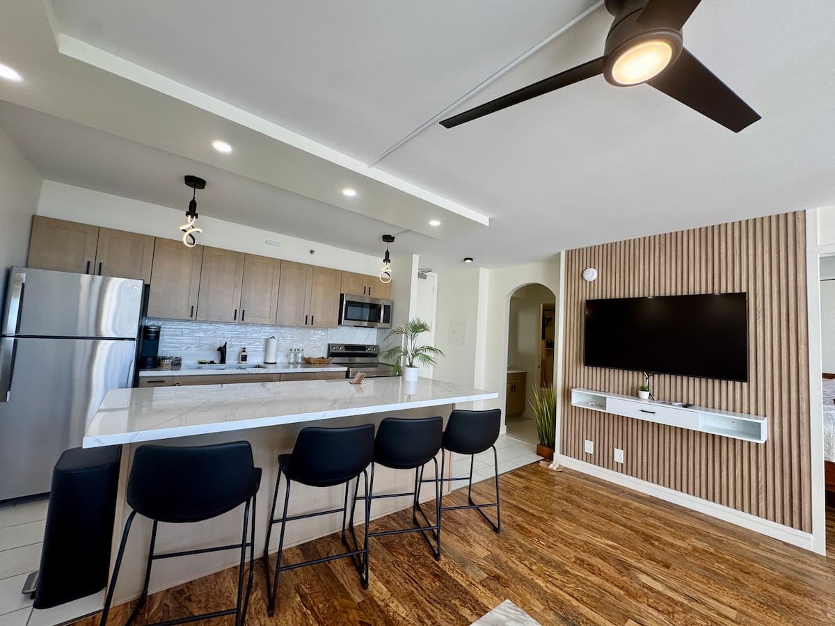 37FL-Upgrade 1BR-Ocean View Full Kitchen w/Parking - Photo 4