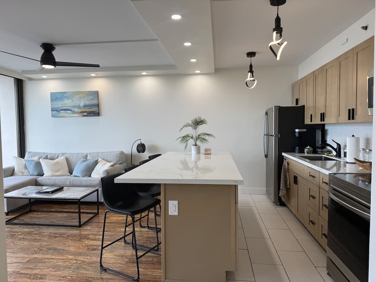 37FL-Upgrade 1BR-Ocean View Full Kitchen w/Parking - Photo 5