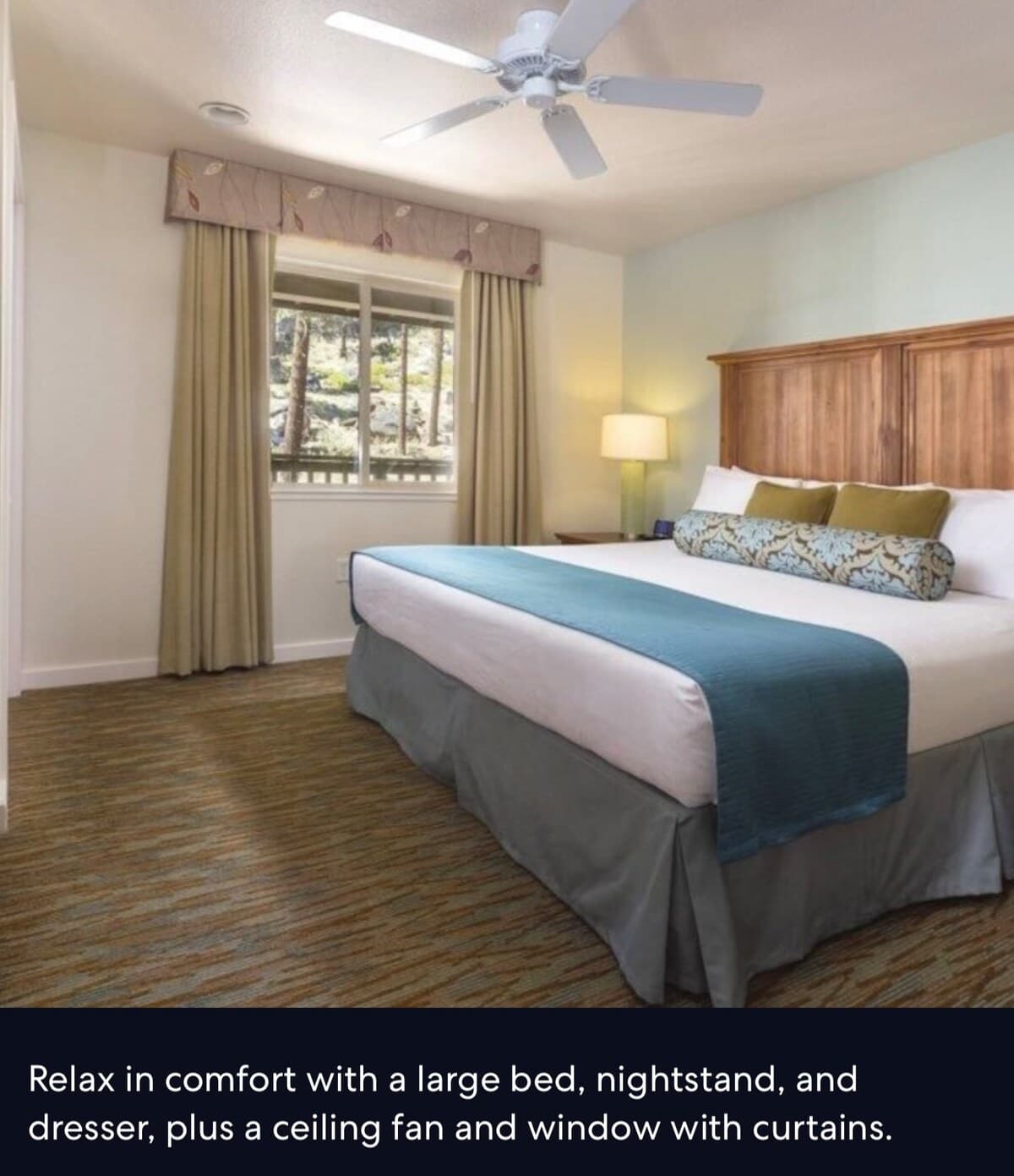 Hotel in Zephyr Cove · 2 bedrooms · 4 beds · 2 private baths - Photo 2
