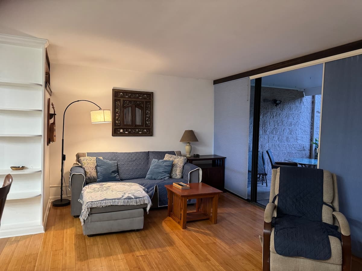 Condo in Kihei · ★4.6 · 1 bedroom · 2 beds · 1 private bath - Photo 2