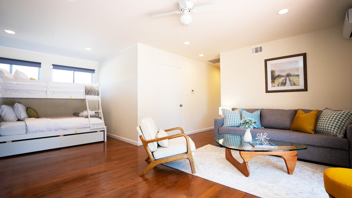 Historic Mansion Garden Suite with Pool - Photo 2