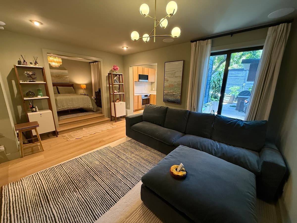 Mission Dolores Guesthouse with Private Sauna - Photo 2