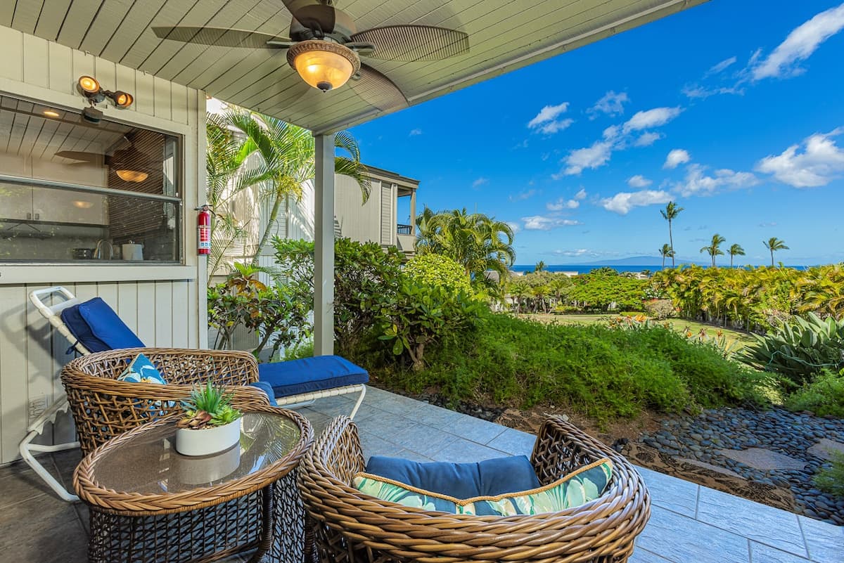 Condo in Kihei · ★4.5 · 1 bedroom · 2 beds · 2 baths - Photo 1