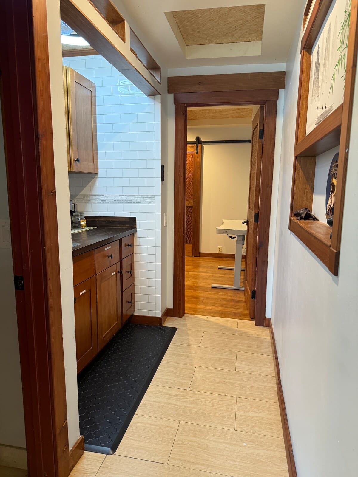 Private guest wing - 3 blocks to beach - Photo 2