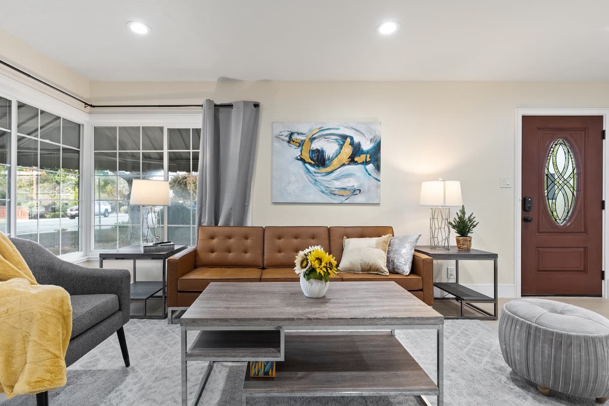 Renovated Home Next to Santana Row, Walk to Dining - Photo 4