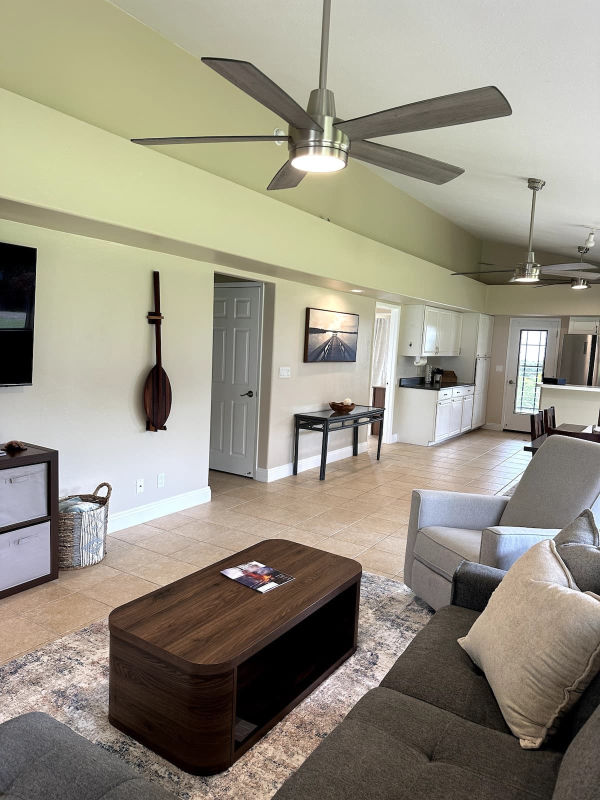 Home in Kailua-Kona · ★4.96 · 2 bedrooms · 4 beds · 2 private baths - Photo 1