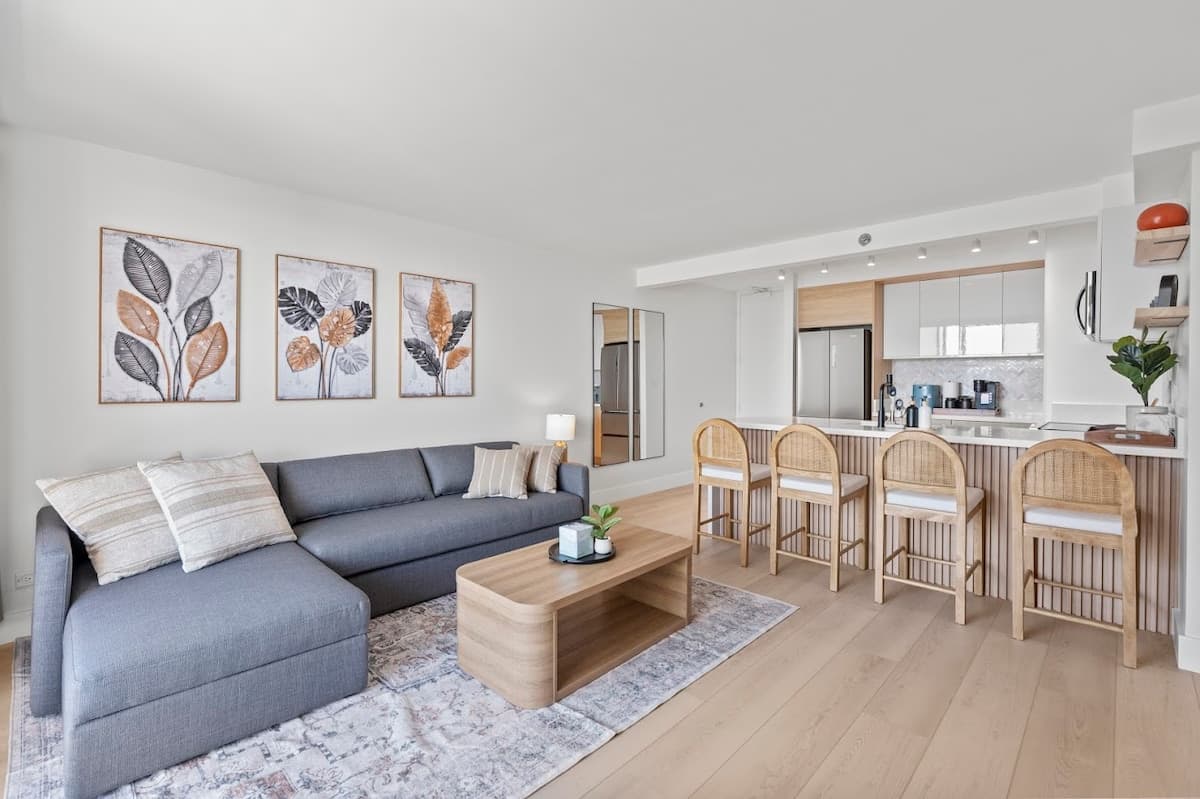 28FL-Upscale Ocean & Diamond Head View-1BR/Parking - Photo 5