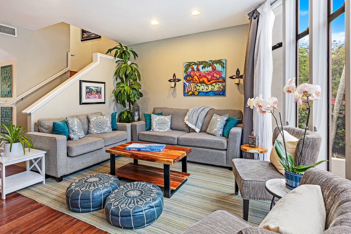 Townhouse in Lahaina · ★5.0 · 3 bedrooms · 4 beds · 2.5 baths - Photo 4