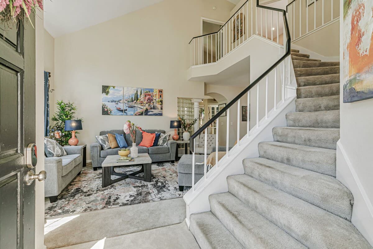 Spacious Fremont Home Near Tesla & Meta with Yard - Photo 2