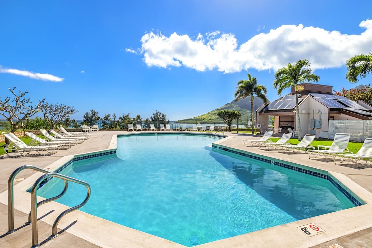 Condo in Lihue · ★5.0 · 2 bedrooms · 3 beds · 2 baths - Photo 1
