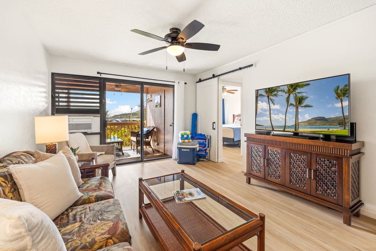 Condo in Lihue · ★5.0 · 2 bedrooms · 3 beds · 2 baths - Photo 5