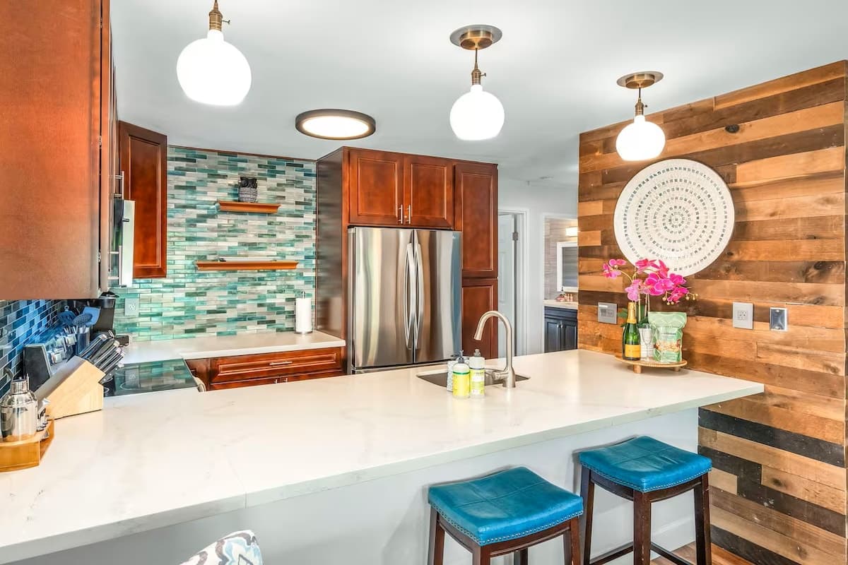 Condo in Kihei · ★4.85 · 1 bedroom · 3 beds · 1 bath - Photo 4