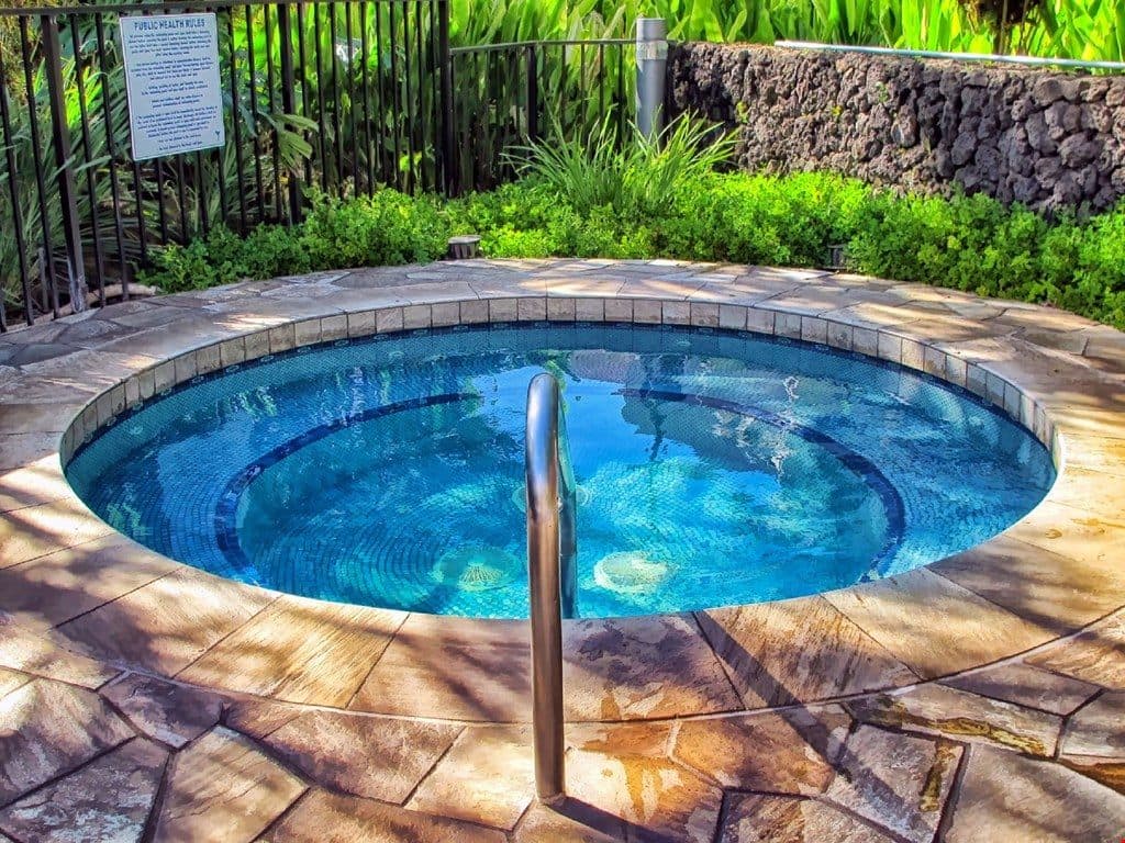 Home in Kihei · ★5.0 · 1 bedroom · 2 beds · 2 baths - Photo 2