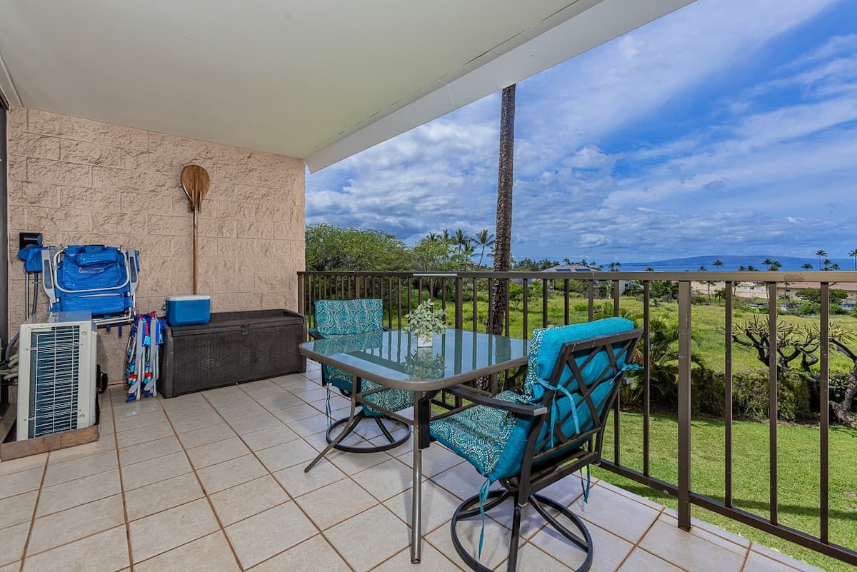Condo in Kihei · ★5.0 · 1 bedroom · 2 beds · 1 private bath - Photo 2
