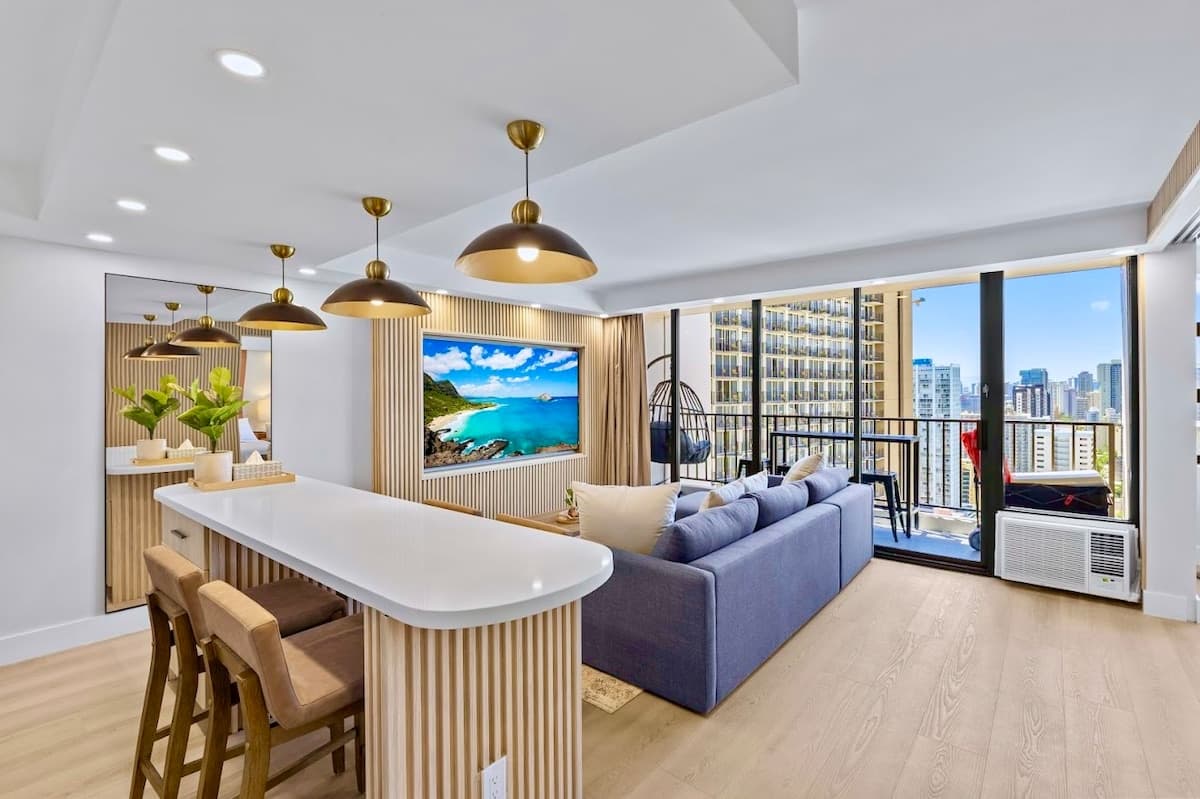 29FL-Upscale City & Ocean View-1BR Condo w/Parking - Photo 2