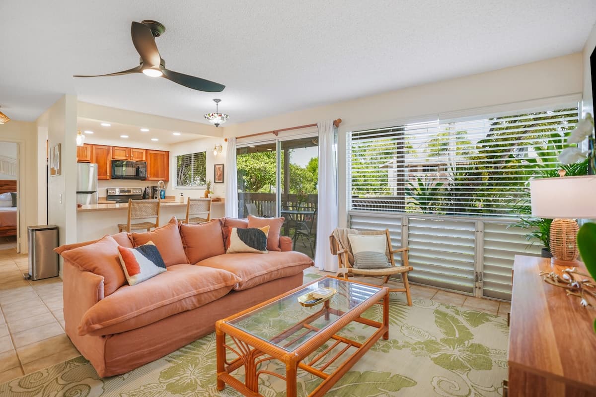 NEW island getaway w/AC, Pool, Hot Tub - Photo 1