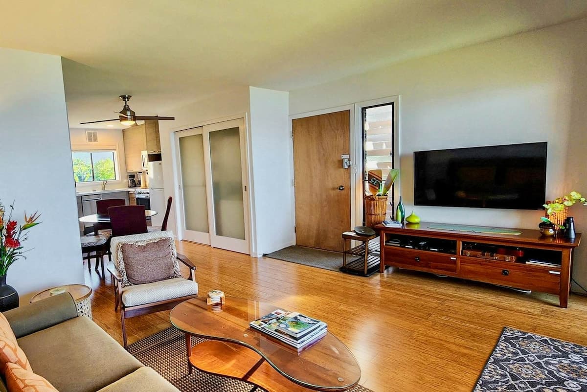 Condo in Princeville · ★4.84 · 1 bedroom · 2 beds · 1 shared bath - Photo 4
