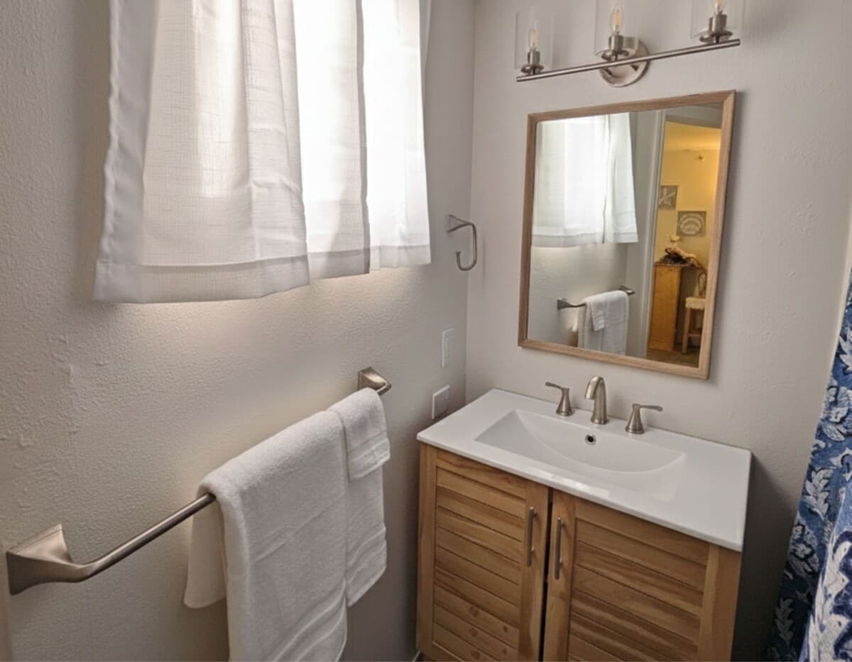 Hotel in Honolulu · ★5.0 · Studio · 1 bed · 1 private bath - Photo 5