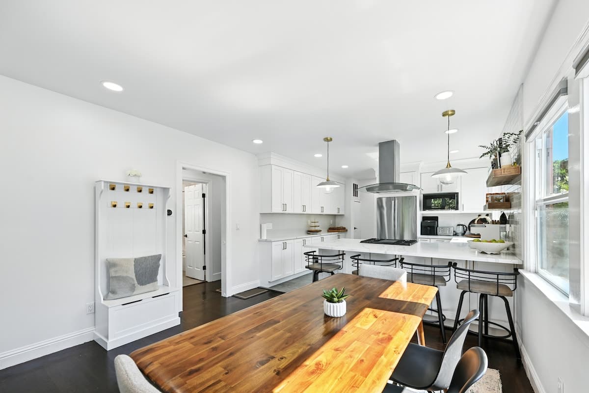 Mid-Century Modern Retreat, HGTV Kitchen - Photo 1
