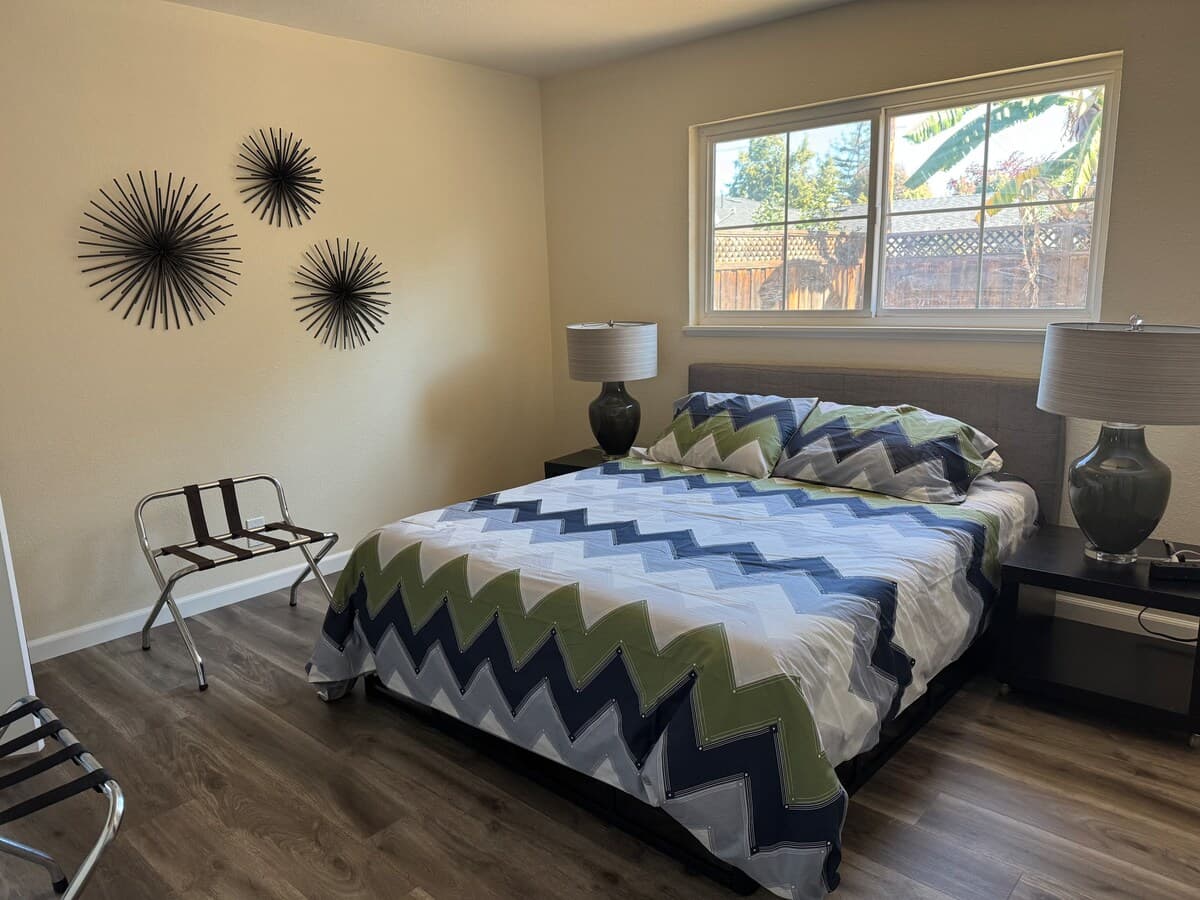 Santana Row Minutes Away5BR Family Home - Photo 3