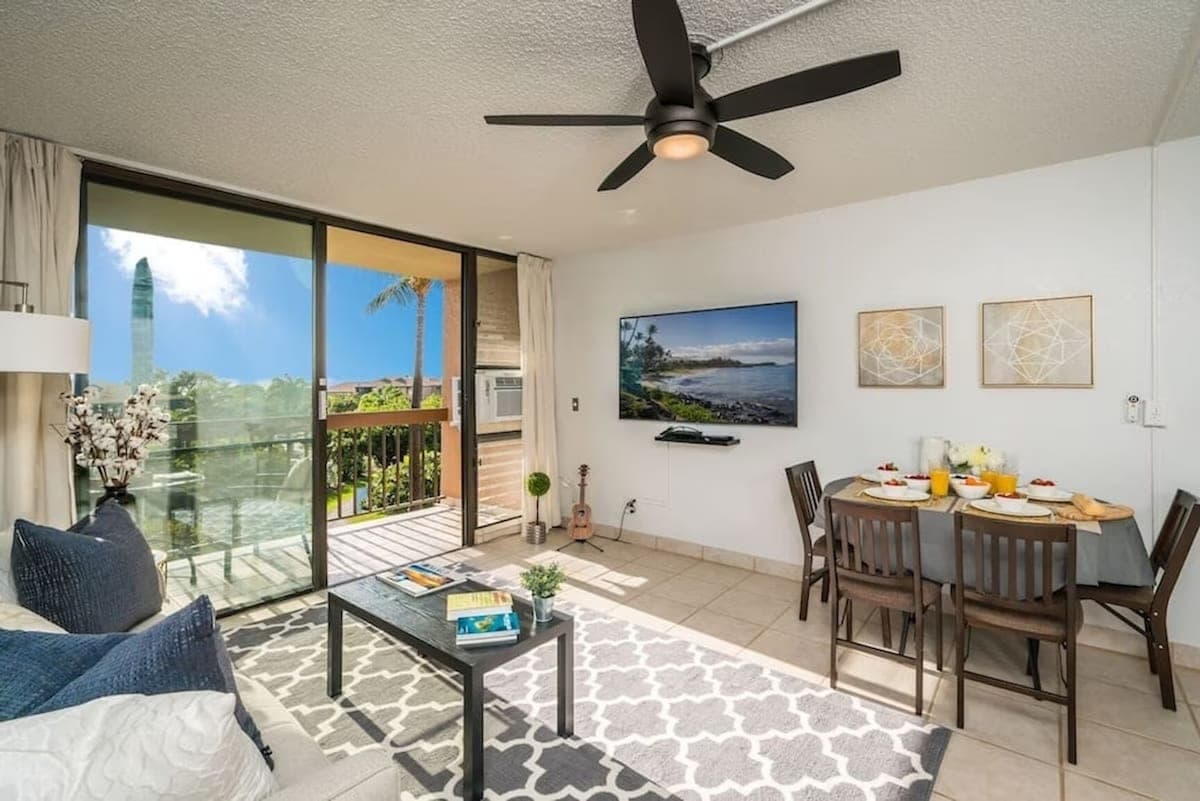 Condo in Kihei · ★4.75 · 1 bedroom · 2 beds · 1 private bath - Photo 3