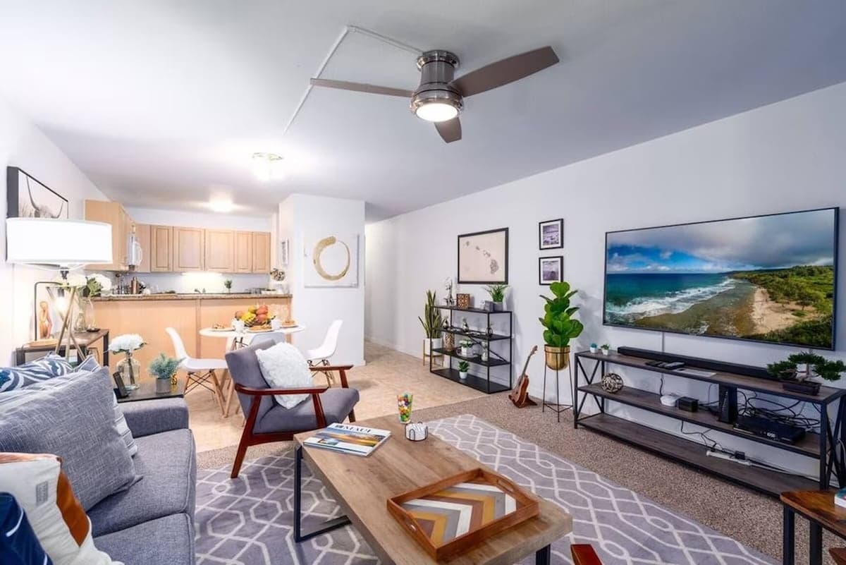 Condo in Kihei · ★5.0 · 1 bedroom · 2 beds · 2 baths - Photo 2