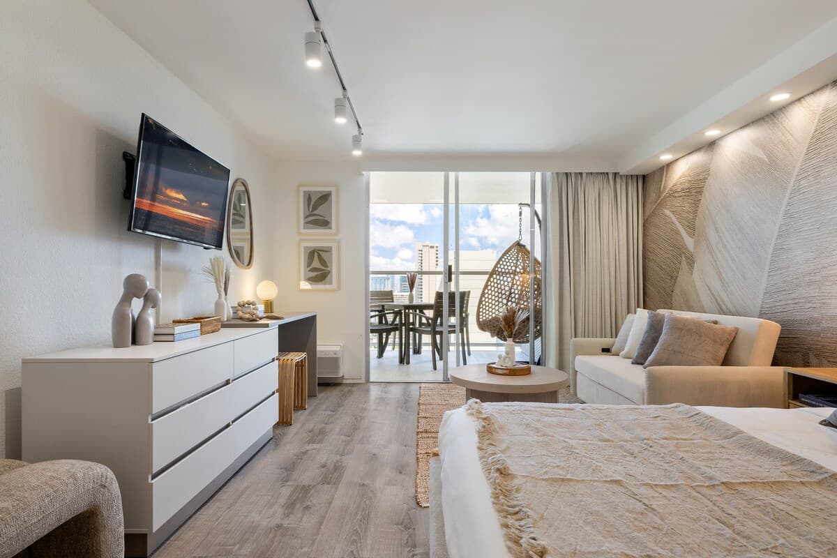 Endless Blue Horizon – Luxury Oceanview Stay - Photo 2