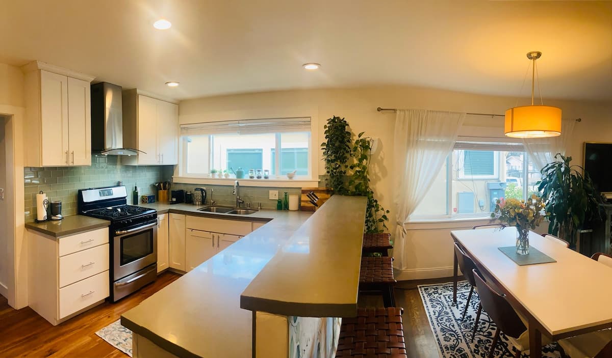 Oakland Wellness Retreat with Jacuzzi & Plunge - Photo 4