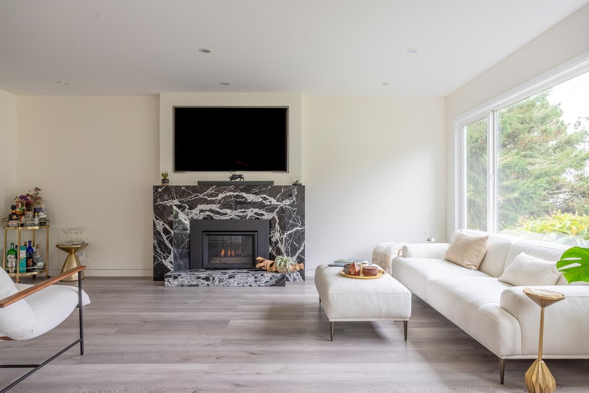 Twin Peaks Designer Home with City Views - Photo 5