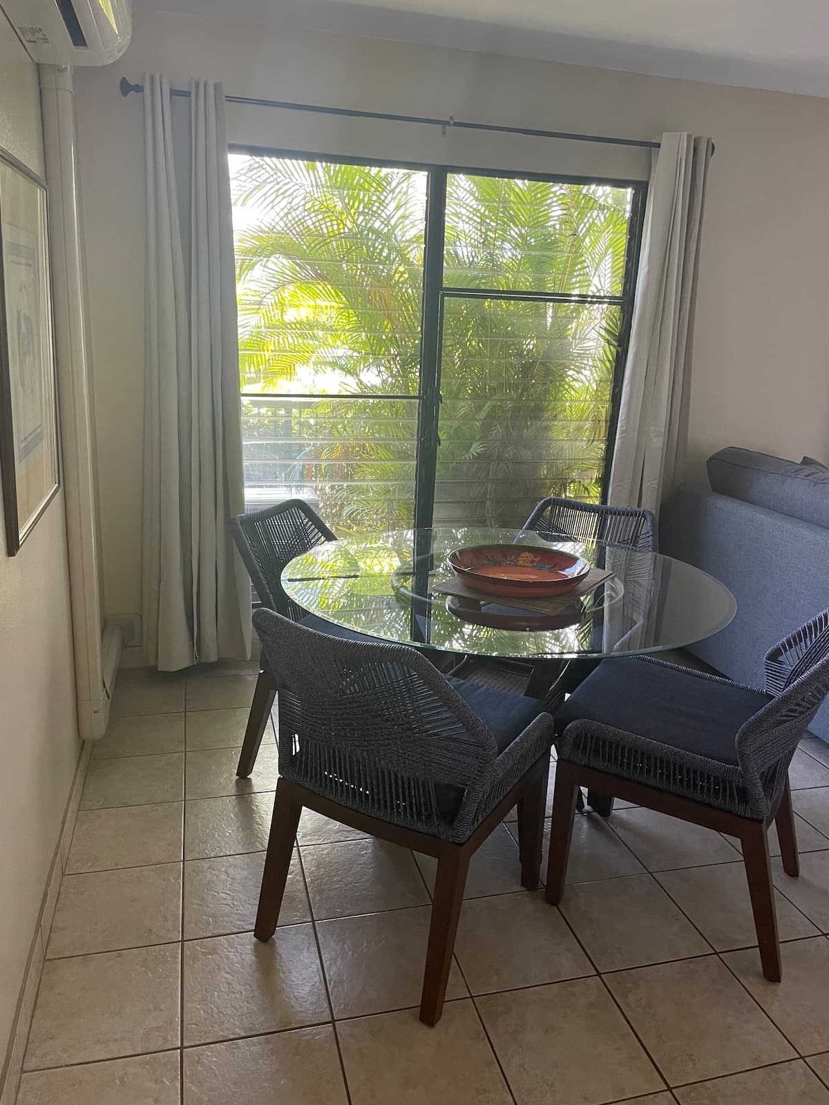Condo in Kihei · ★4.7 · 1 bedroom · 2 beds · 1 private bath - Photo 3