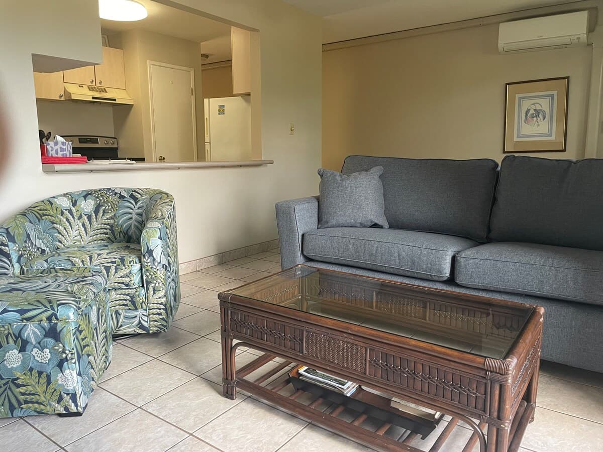 Condo in Kihei · ★4.7 · 1 bedroom · 2 beds · 1 private bath - Photo 4
